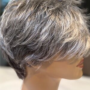 Stylish Gray Women's Wig